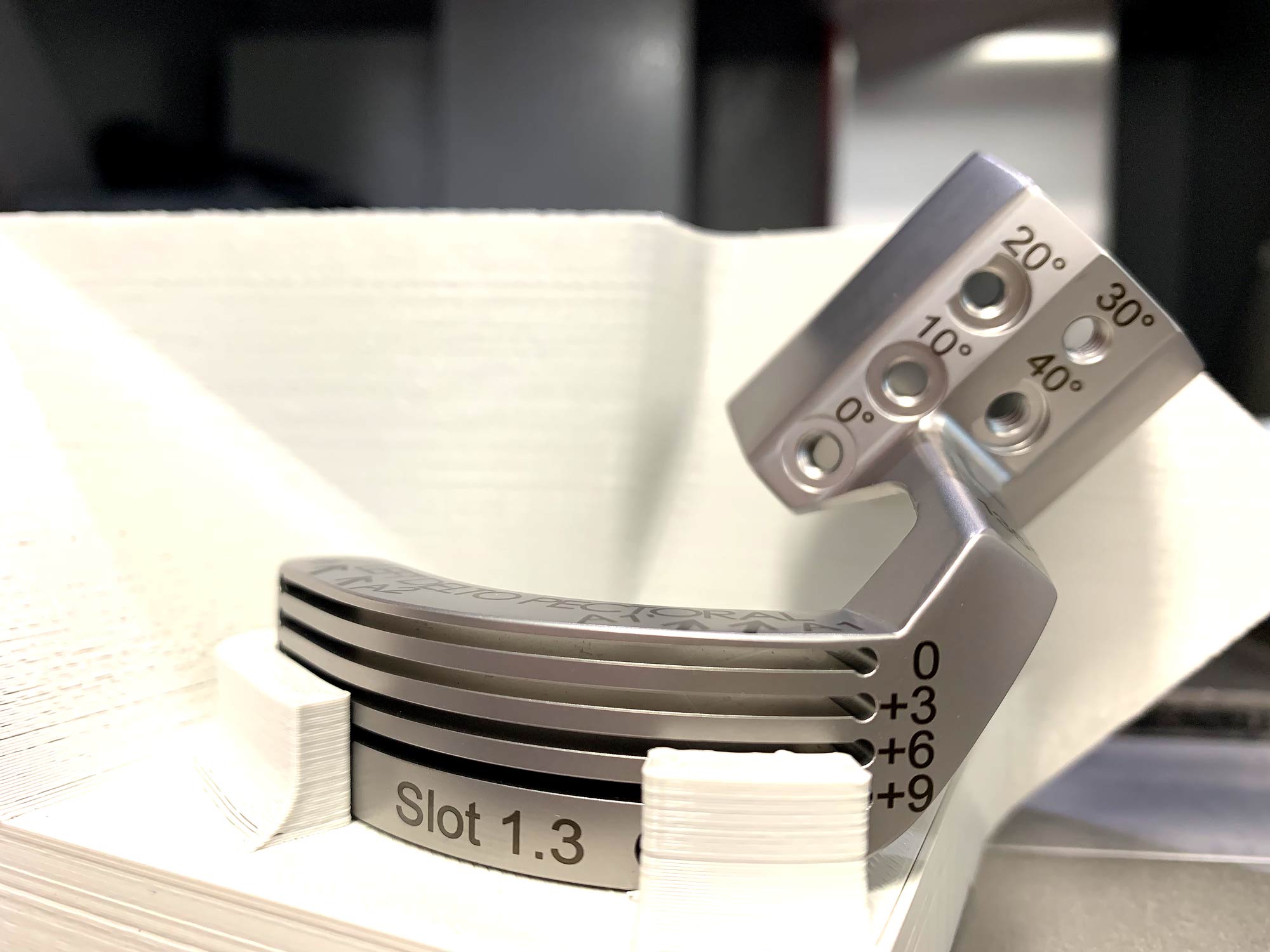 image marquage laser FTDM polissage finition et traitement dispositifs médicaux