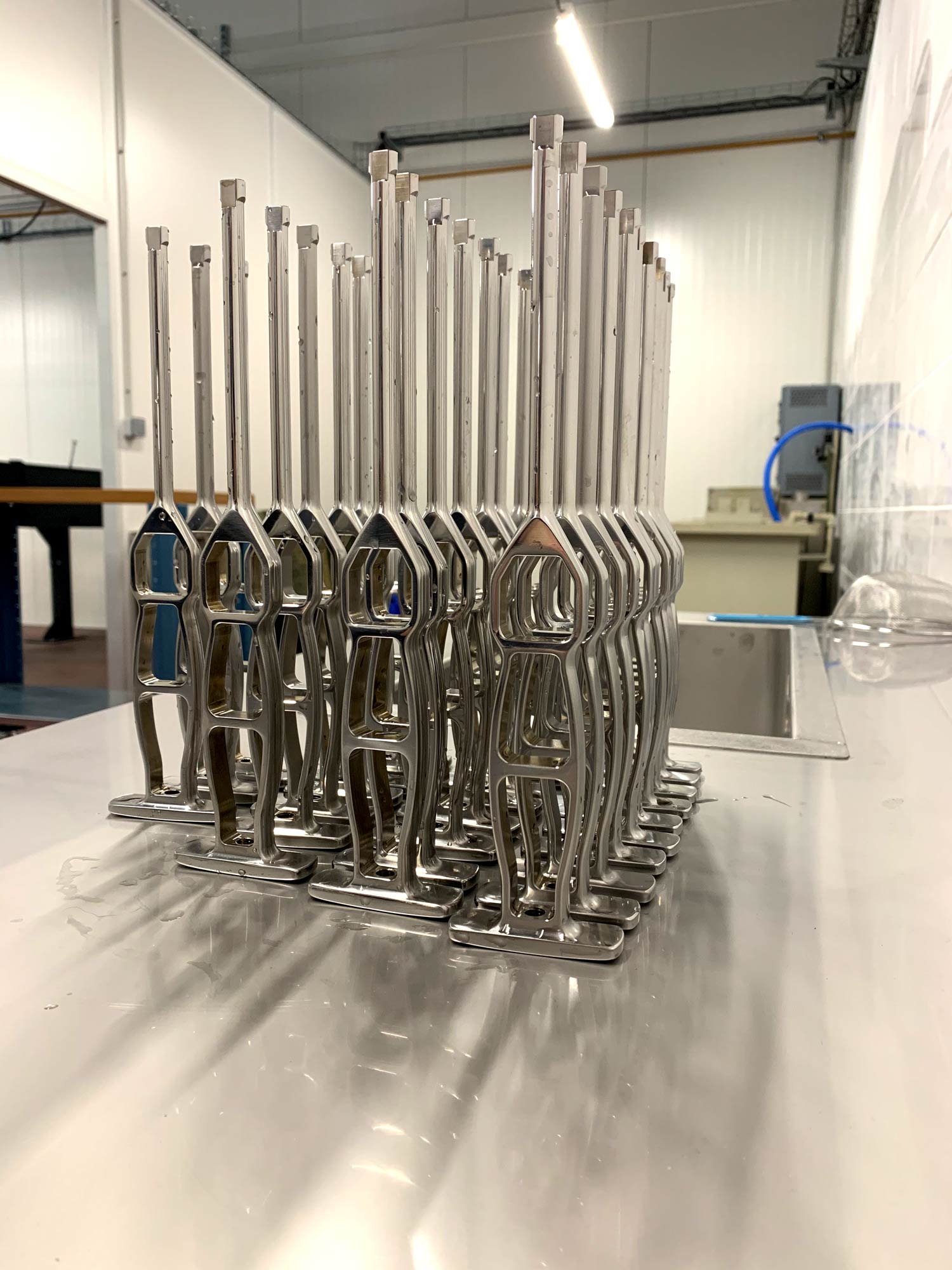 image passivation FTDM polissage finition et traitement dispositifs médicaux